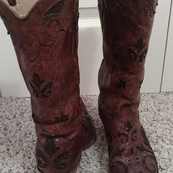 Corral Vintage Western Boots - Picture 3 of 5